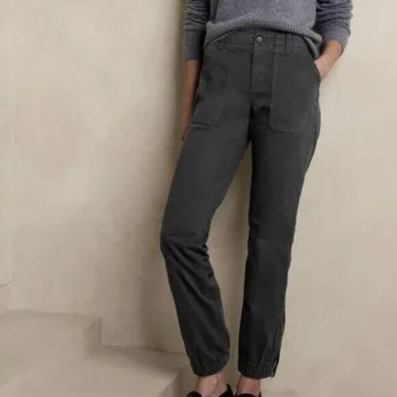 Banana Republic Pants - Banana Republic Slim Utility Pants sz 14